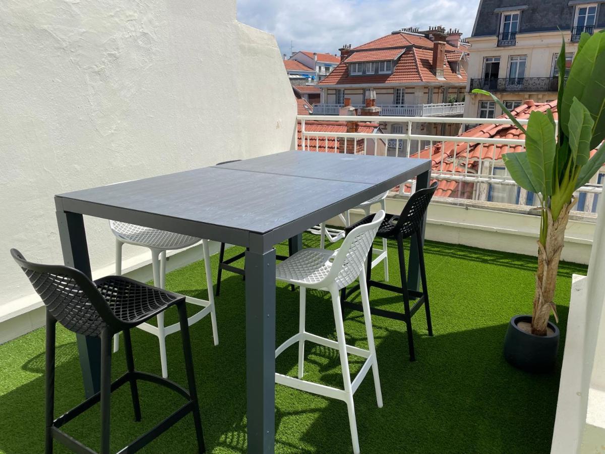 T3 Bis - 4 Etoiles Rooftop Et Vue Mer - Bellevue Биариц Екстериор снимка
